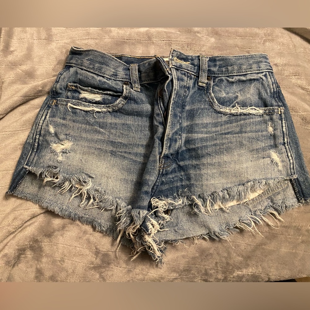 Abercrombie and Fitch, size 25, light wash